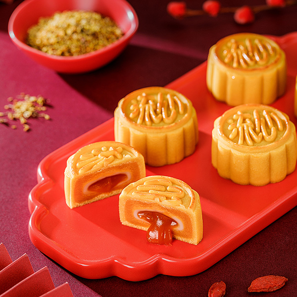 Creamy custard filling