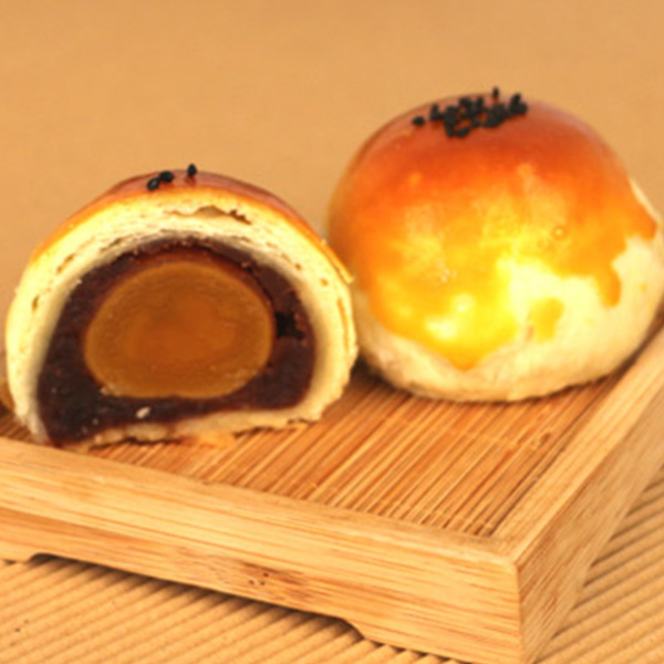 Egg Yolk Crispy Longan Red Date Filling